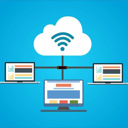 Drei Computer und Cloud mit Schnittstelle © pixabay