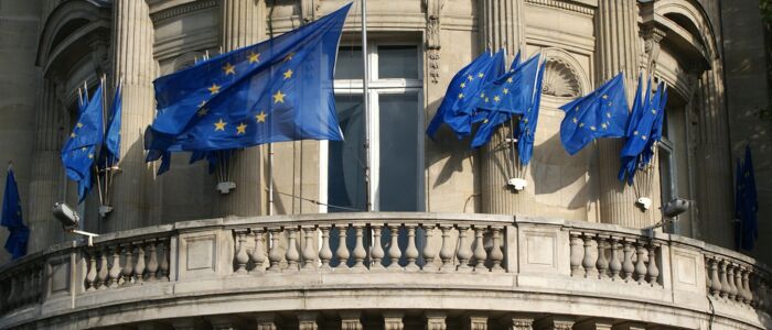Europaflaggen © pixabay
