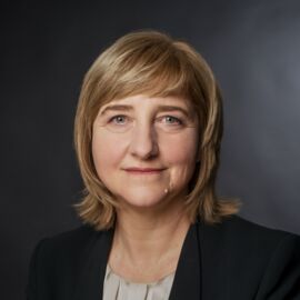 Eva Kühne-Hörmann, Hessische Ministerin der Justiz